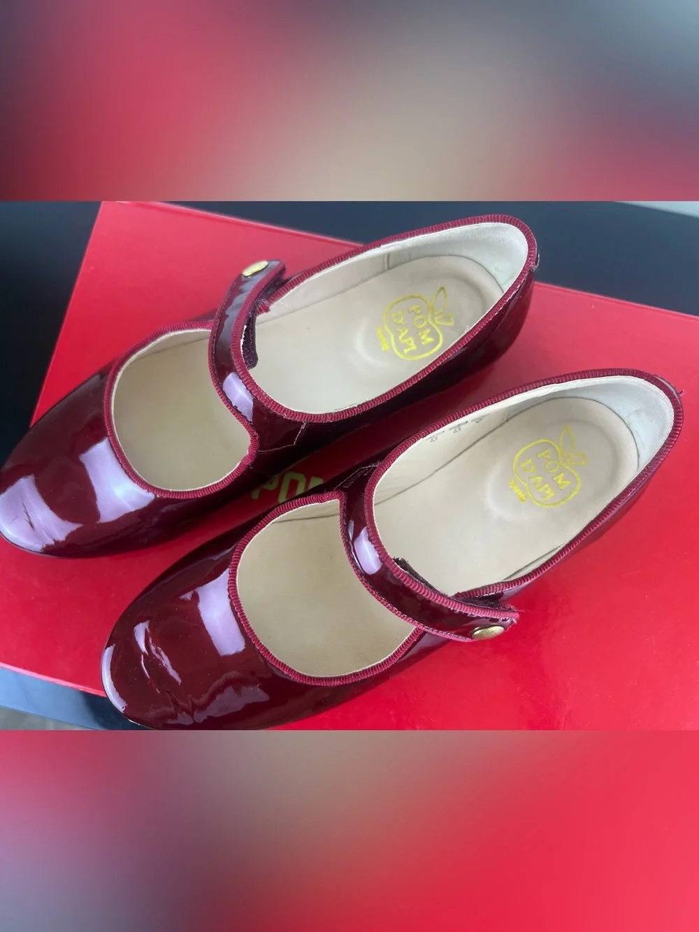Pom D'Api Daisy Baby Patent Leather Mary Jane Flats/Shoes, Red, 33 US